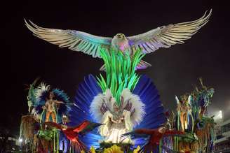 Desfile da Portela de 2019 no sambódromo da Marquês de Sapucaí, no Rio de Janeiro