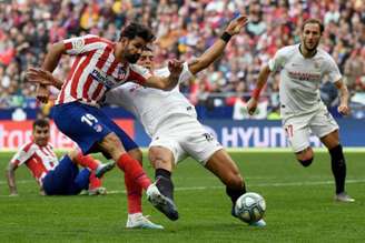 Atlético de Madrid tentou prssionar no segundo tempo, mas não conseguiu vencer (PIERRE-PHILIPPE MARCOU / AFP)