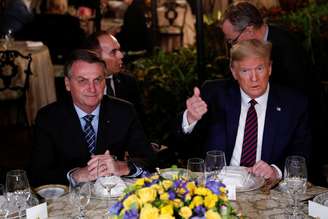 Trump participa de jantar com Bolsonaro em Palm Beach, Flórida