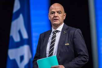 Presidente da Fifa diz que futebol terá que ser 'reformulado'
