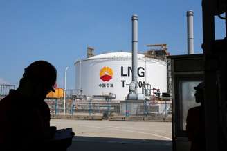Tanque para armazenamento do GNL em instalações da PetroChina em Nantong, China 
04/09/2018
REUTERS/Stringer