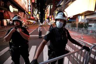 Nova York teve confusão e saques durante protestos pelo assassinato de George Floyd