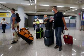 Durante reabertura, turistas brasileiros não serão aceitos na Europa
15/06/2020 REUTERS/Enrique Calvo
