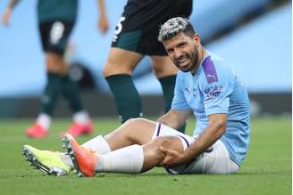 Aguero lesionou o joelho no duelo do Manchester City contra o Burnley