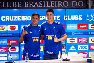 Everton Felipe em sua apresentação como atleta do Cruzeiro #(Bruno Haddad/Cruzeiro)
