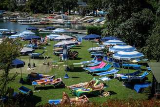 Movimentação em parque de Milão, na Itália, em 12 de julho