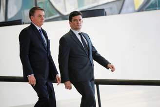 Presidente Jair Bolsonaro e o ex-Ministro Bolsonaro, no Palácio do Planalto, para a cerimônia de lançamento do projeto anti-crime do governo