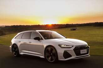 Não existe no mundo perua tão rápida quando esta da Audi: 0-100 km/h em 3,6 segundos.