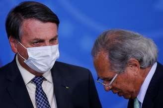 Bolsonaro e Guedes participam de cerimônia no Palácio do Planalto
19/08/2020
REUTERS/Adriano Machado