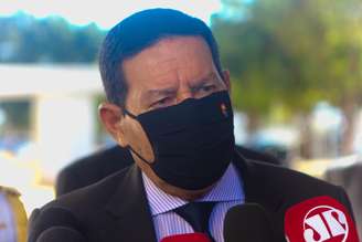 Chegada do Vice-Presidente da República Hamilton Mourão, no Palácio do Planalto em Brasília (DF), na manhã desta sexta-feira (14)