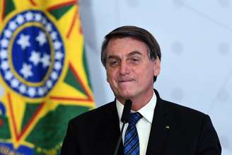 O presidente da República, Jair Bolsonaro, durante solenidade de lançamento do Programa Norte Conectado, no salão Nobre do Palácio do Planalto, em Brasília, na tarde desta terça- feira, 1º.