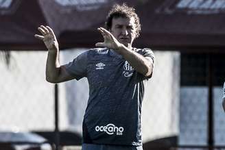 Cuca evitou comentar sobre nova punição do Santos na Fifa (Foto: Ivan Storti/Santos)