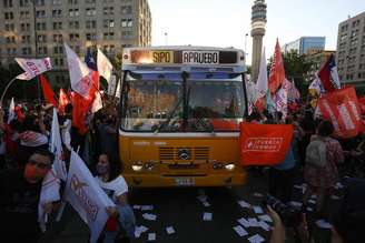 Último dia de campanha plebiscitária no Chile, em 22 de outubro