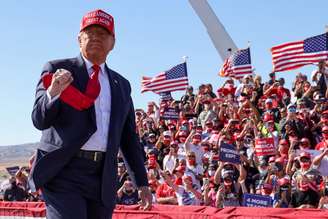 Presidente dos EUA, Donald Trump, durante comício no Arizona
28/10/2020
REUTERS/Jonathan Ernst