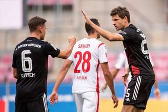 Müller abriu o placar para o Bayern (Marius Becker / POOL / AFP)
