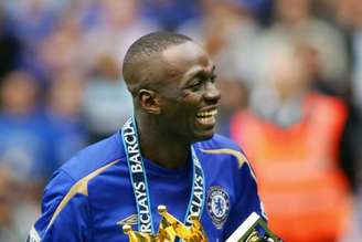 Makélélé foi para o Chelsea (Foto: AFP)