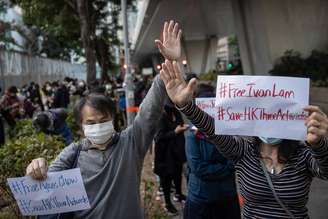 Protesto contra condenação de ativistas em Hong Kong