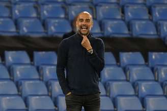 Guardiola comanda o Manchester City (Foto: TIM KEETON / POOL / AFP)