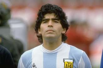 1.º Diego Maradona: argentino, ídolo do futebol, em 25 de novembro, aos 60 anos, de parada cardiorrespiratória.