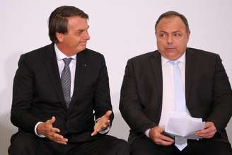 Jair Bolsonaro e Eduardo Pazuello participam do lançamento do programa Saúde com Agente