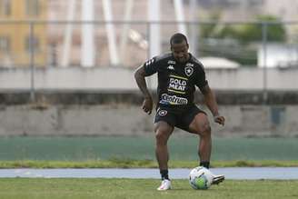 Guilherme Santos no treino do Botafogo (Foto: Vítor Silva/Botafogo)