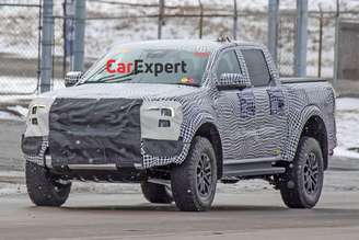 Foto da nova Ford Ranger Raptor publicada pelo Car Expert.