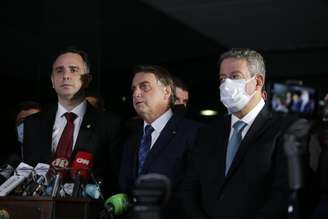 Bolsonaro entrega MP da Eletrobras ao Congresso e Lira diz que medida vai a plenário semana que vem