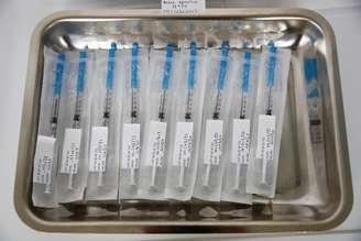 Doses de vacina da Moderna contra Covid-19 em hospital francês
01/03/2021
REUTERS/Benoit Tessier