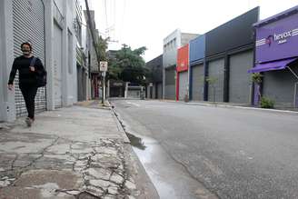 Comércio fechado em  São Paulo por pandemia de Covid-19
 6/3/2021 REUTERS/Carla Carniel