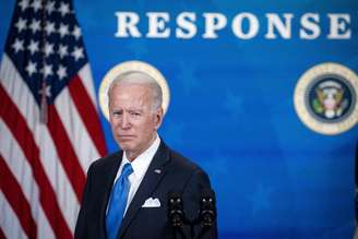 Joe Biden deve sancionar pacote de ajuda em 12 de março