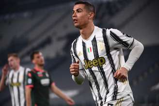 Cristiano Ronaldo tem contrato com a Juventus até junho de 2022 (Foto: MARCO BERTORELLO / AFP)