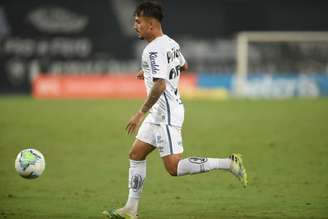 Lucas Lourenço foi titular do Santos na partida contra a Inter de Limeira (Foto: Ivan Storti/Santos FC)
