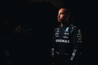 Lewis Hamilton ainda recebe o melhor salário da F1 