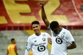 Jonathan David marcou o terceiro do Lille nesta sexta-feira (Foto: FRANCOIS LO PRESTI / AFP)