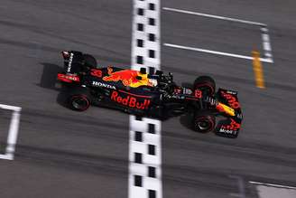 Max Verstappen ficou com a segunda colocação na Espanha 