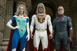 Leslie Bibb, Josh Duhamel e Ben Daniels interpretam super-heróis na nova série da Netflix