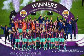 Barcelona conquistou sua primeira Champions League feminina (Foto: JONATHAN NACKSTRAND / AFP)