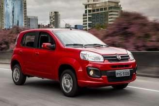 Fiat Uno ficou 4,39% mais caro em abril. 