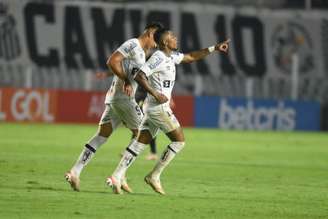 Marinho e Kaio Jorge marcaram na vitória do Santos sobre o Ceará (FOTO: Divulgação/ SantosFC)