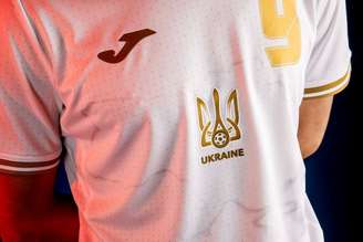 Camisa da seleção da Ucrânia para a Eurocopa
06/06/2021 Cortesia Facebook@ Andrii Pavelko via REUTERS