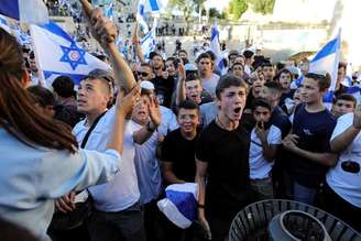Marcha de israelenses em Jerusalém Oriental
 15/6/2021   REUTERS/Ammar Awad