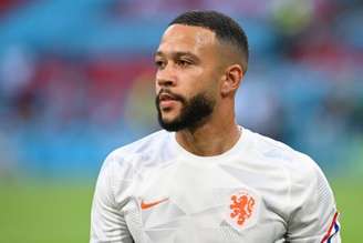 Depay marcou 22 gols em 40 jogos pelo Lyon na temporada 2020/21 (Foto: JOHN THYS / POOL / AFP)