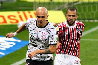 Em jogo morno, Corinthians e São Paulo empatam sem gols