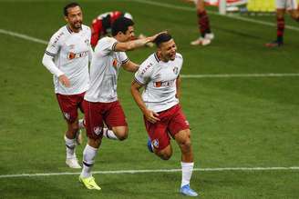 Fluminense vence Flamengo pela nona rodada do Campeonato Brasileiro