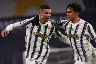 Cristiano Ronaldo e Dybala tem situação indefinida até o momento (Foto: MARCO BERTORELLO / AFP)