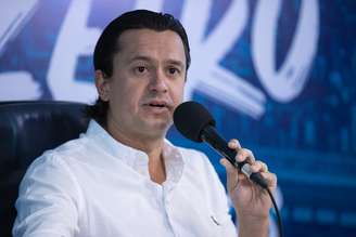 Presidente do Cruzeiro confirmou que clube está impossibilitado de contratar reforços