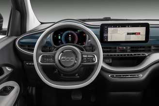 Fiat 500e: painel digital e supertela.