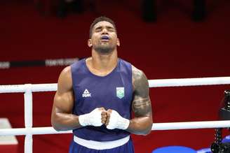 Abner Teixeira comemora medalha de bronze nos Jogos Olímpicos de Tóquio Gaspar Nóbrega/COB