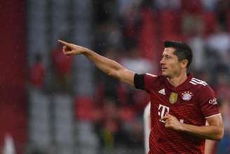Lewandowski já marcou dois gols pelo Bayern de Munique no Alemão (Foto: CHRISTOF STACHE / AFP)
