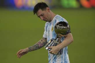 Messi conquistou seu primeiro título com a seleção argentina em solo brasileiro (Foto: CARL DE SOUZA / AFP)